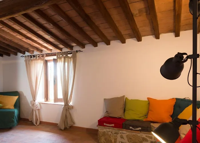 Schiaccia Ghiande 农家乐