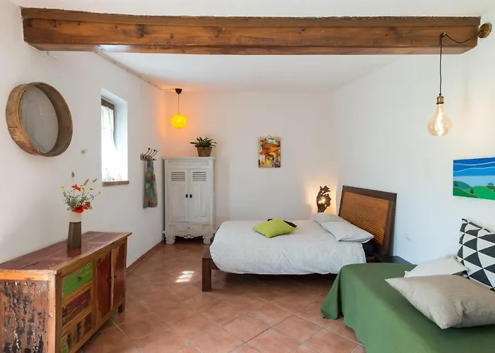 农家乐 Schiaccia Ghiande